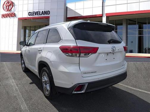 2017 Toyota Highlander Limited