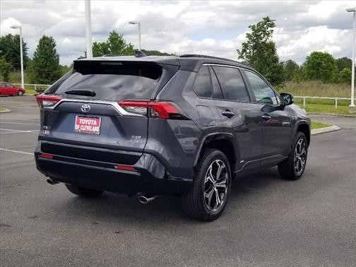 2025 Toyota RAV4 Hybrid SE