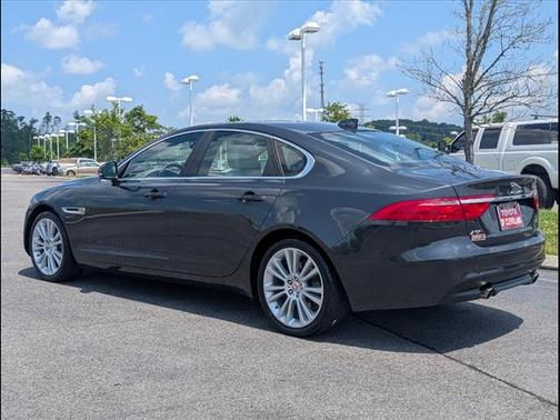 2020 Jaguar XF 25t Prestige RWD Automatic