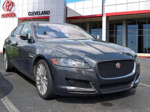 2020 Jaguar XF 25t Prestige RWD Automatic