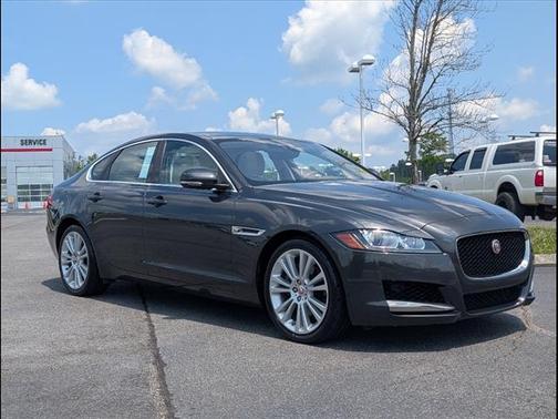 2020 Jaguar XF 25t Prestige RWD Automatic