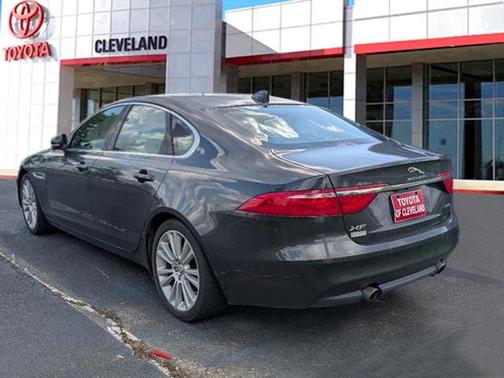 2020 Jaguar XF 25t Prestige RWD Automatic