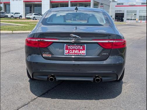 2020 Jaguar XF 25t Prestige RWD Automatic