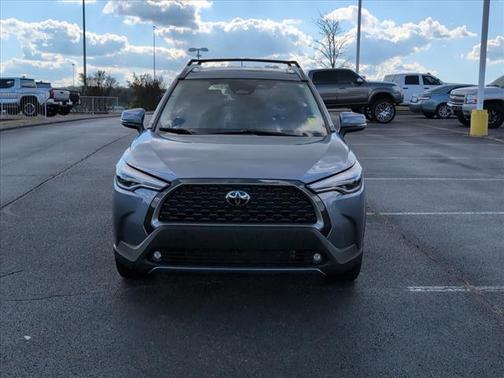 2024 Toyota Corolla Cross XLE
