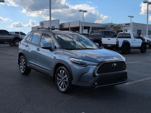 2024 Toyota Corolla Cross XLE