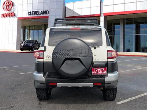 2014 Toyota FJ Cruiser Base