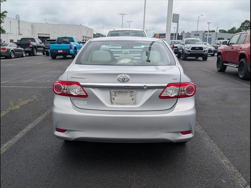 Classic Silver Metallic 2012 Toyota Corolla LE