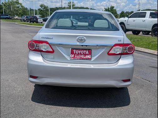 Classic Silver Metallic 2012 Toyota Corolla LE