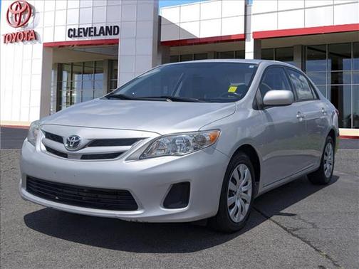 Classic Silver Metallic 2012 Toyota Corolla LE