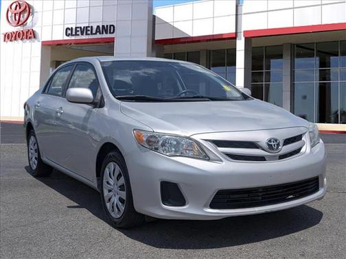 Classic Silver Metallic 2012 Toyota Corolla LE