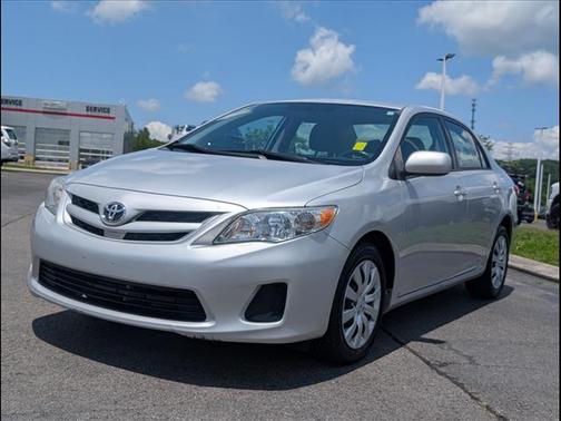 Classic Silver Metallic 2012 Toyota Corolla LE