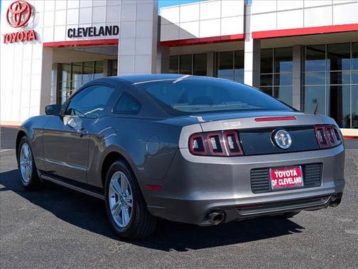 2014 Ford Mustang V6