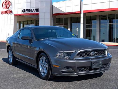 2014 Ford Mustang V6