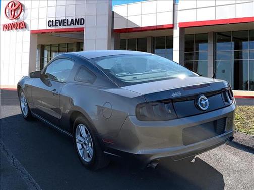 2014 Ford Mustang V6