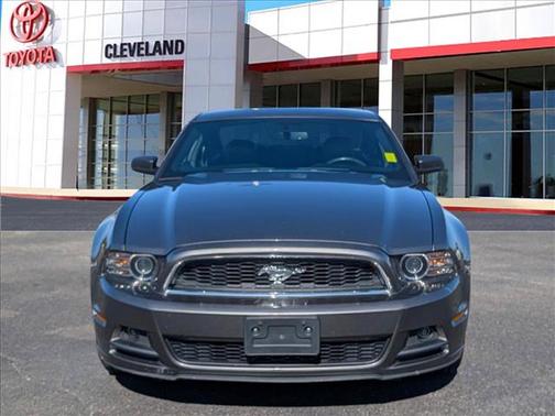 2014 Ford Mustang V6