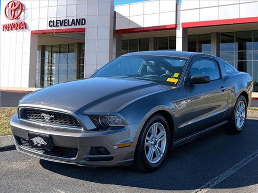 2014 Ford Mustang V6