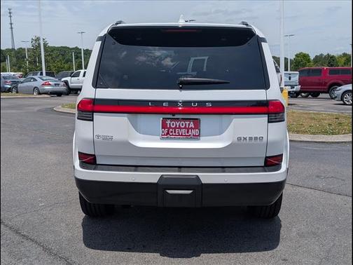 Eminent White Pearl 2024 Lexus GX 550 Luxury+