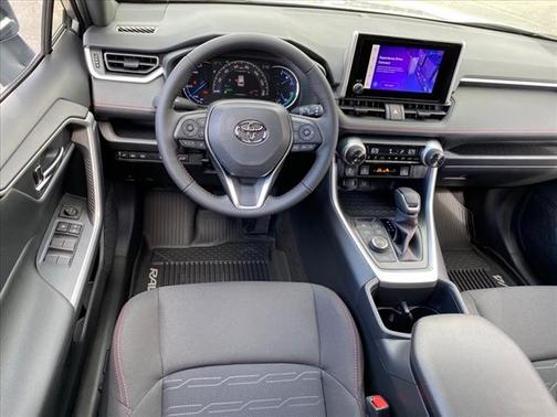 2025 Toyota RAV4 Hybrid SE