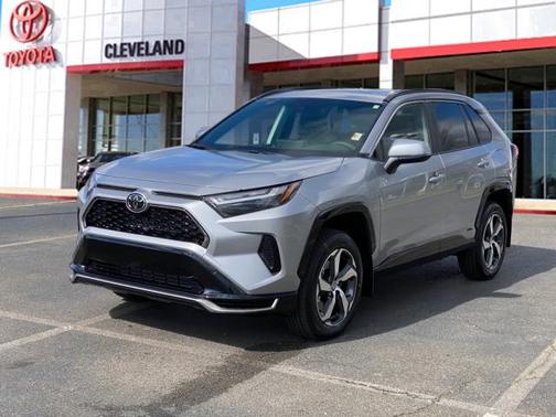 2025 Toyota RAV4 Hybrid SE