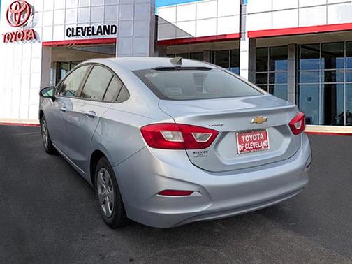 2017 Chevrolet Cruze LS
