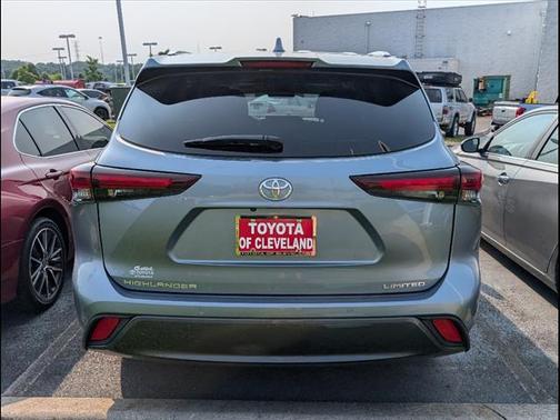 2024 Toyota Highlander Limited