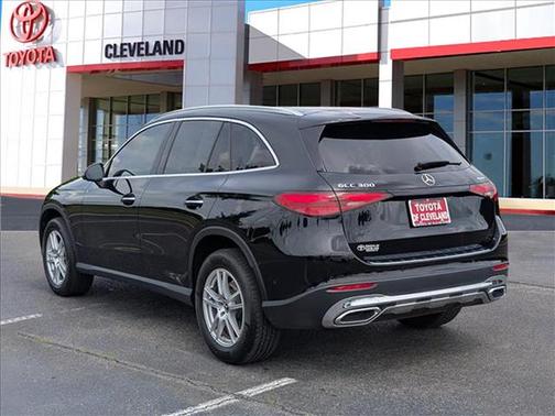 Black 2023 Mercedes-Benz GLC 300 4MATIC