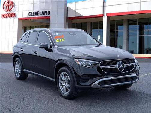 Black 2023 Mercedes-Benz GLC 300 4MATIC