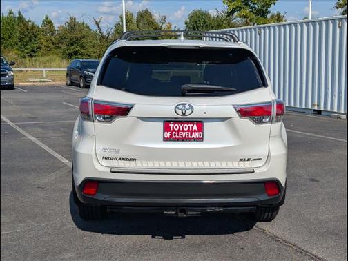 Blizzard Pearl 2015 Toyota Highlander XLE