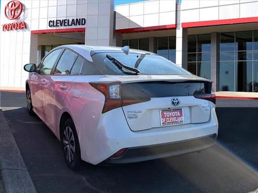 2020 Toyota Prius XLE