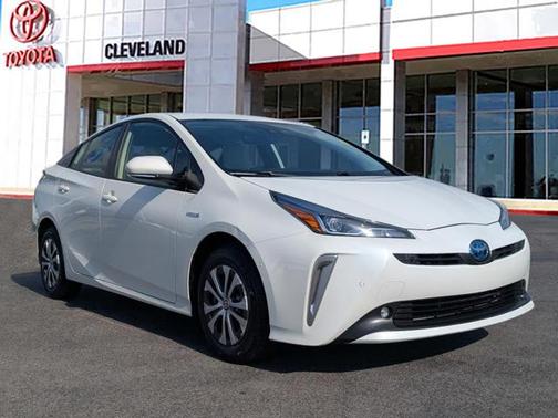 2020 Toyota Prius XLE