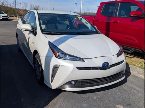2020 Toyota Prius XLE