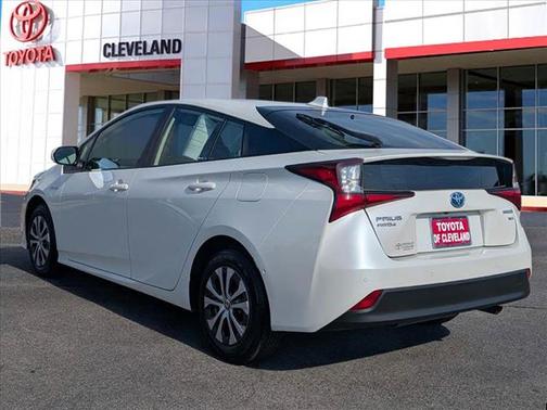 2020 Toyota Prius XLE