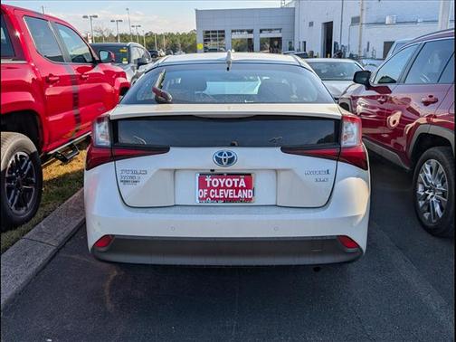 2020 Toyota Prius XLE