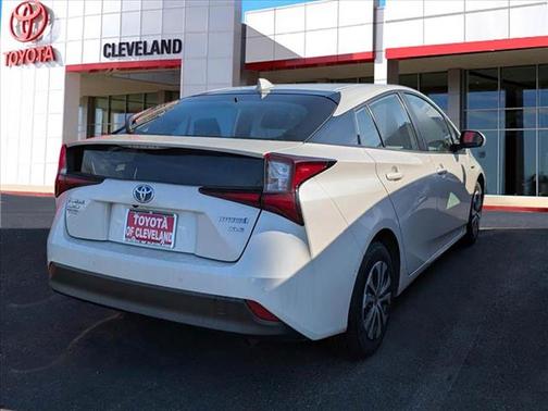 2020 Toyota Prius XLE
