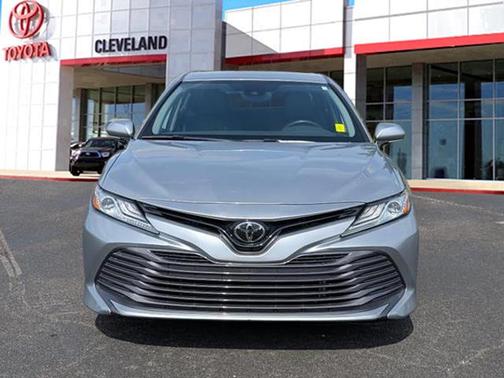 2019 Toyota Camry XLE