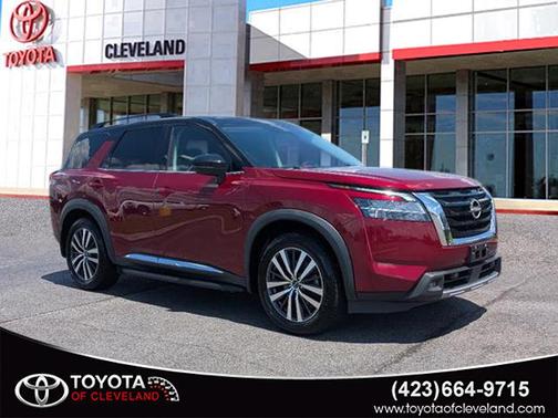 2022 Nissan Pathfinder Platinum 4WD