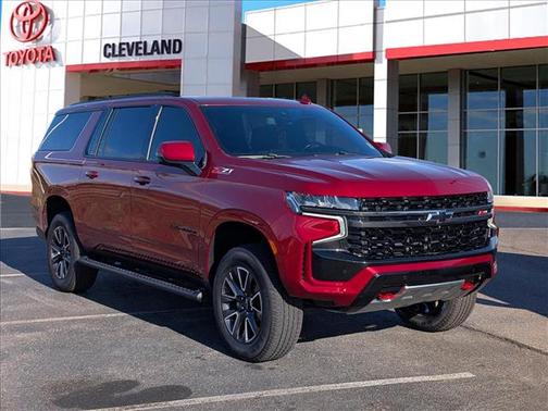 2022 Chevrolet Suburban 4WD Z71