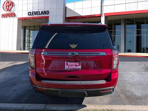 2022 Chevrolet Suburban 4WD Z71