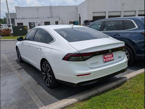 2025 Honda Accord Hybrid Touring