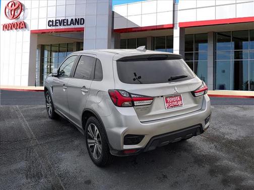 2024 Mitsubishi Outlander Sport SE