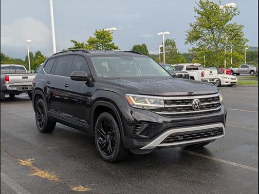2023 Volkswagen Atlas 3.6L SE w/Technology