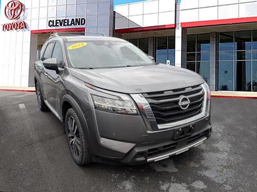 2024 Nissan Pathfinder Platinum 4WD