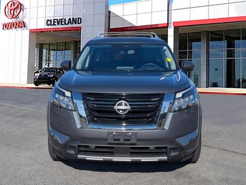 2024 Nissan Pathfinder Platinum 4WD