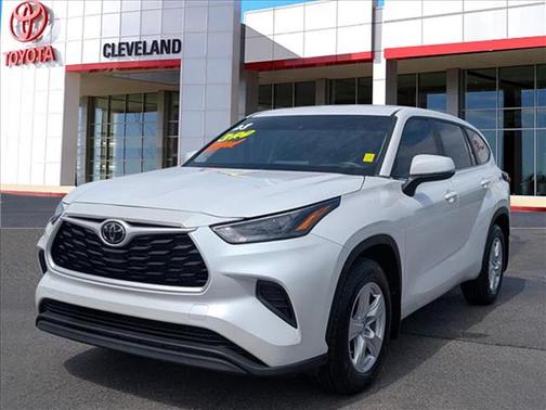 Wind Chill Pearl 2023 Toyota Highlander L