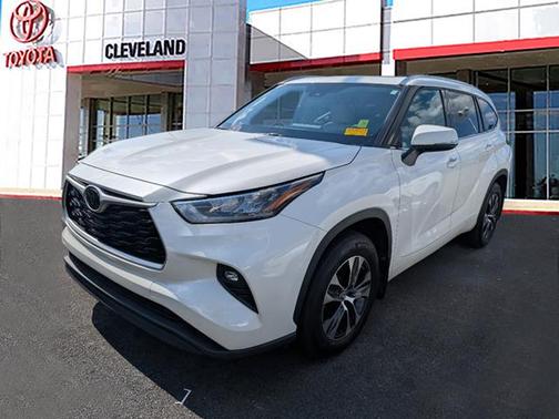 2020 Toyota Highlander XLE