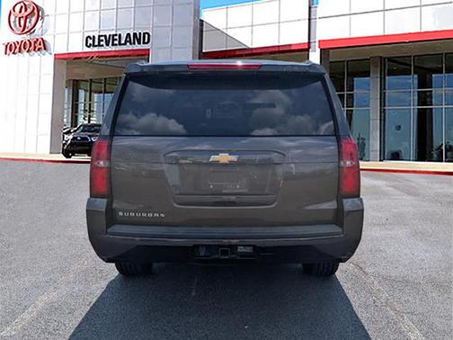 2018 Chevrolet Suburban LT
