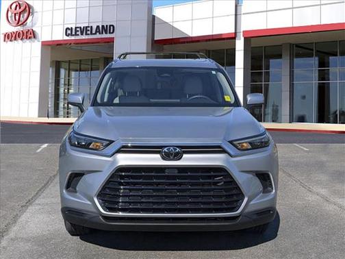 Celestial Silver 2024 Toyota Grand Highlander XLE