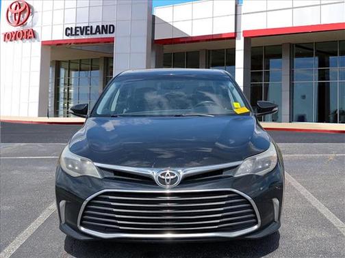 Midnight Black Metallic 2016 Toyota Avalon Limited