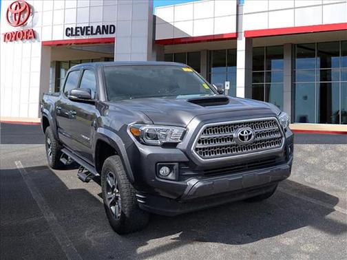 2017 Toyota Tacoma TRD Sport