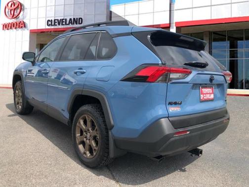 2023 Toyota RAV4 Hybrid Woodland Edition